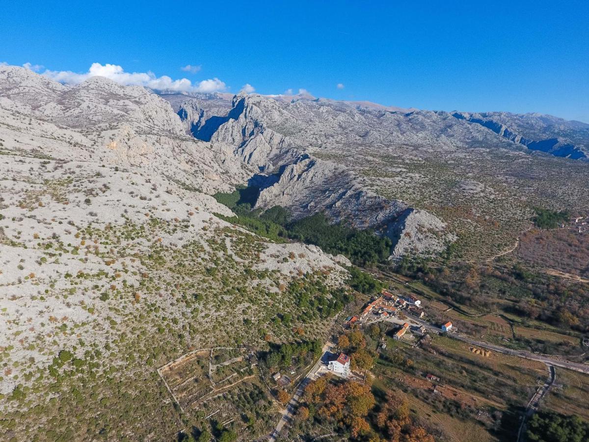 Apartmani Villa Paulo Starigrad Paklenica Exterior foto